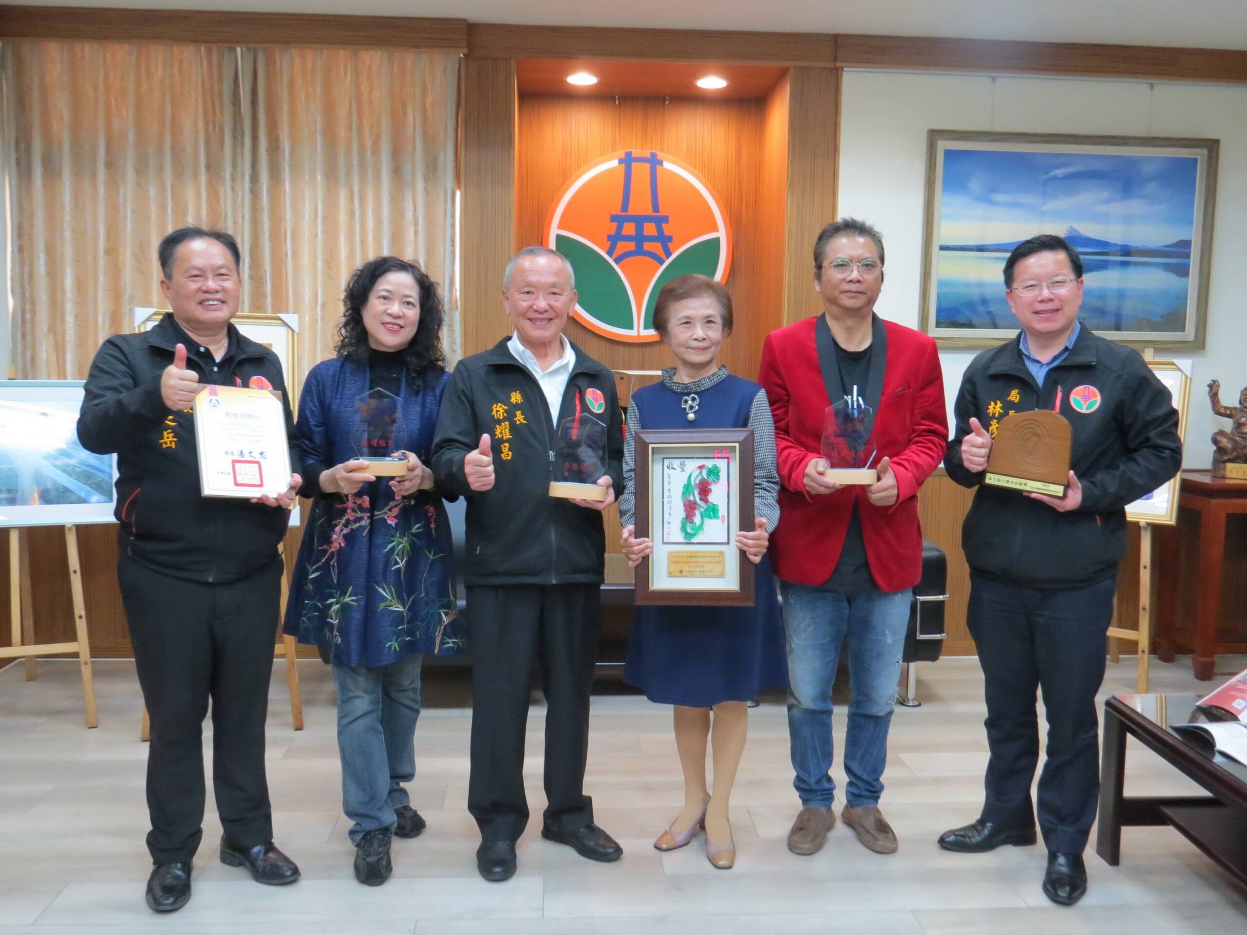 肯定大漢之音電台推廣客語貢獻良多 苗栗縣長徐耀昌表揚