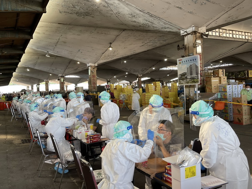 台北榮總醫療團隊進駐市場 賴清德：抗疫沒黨派