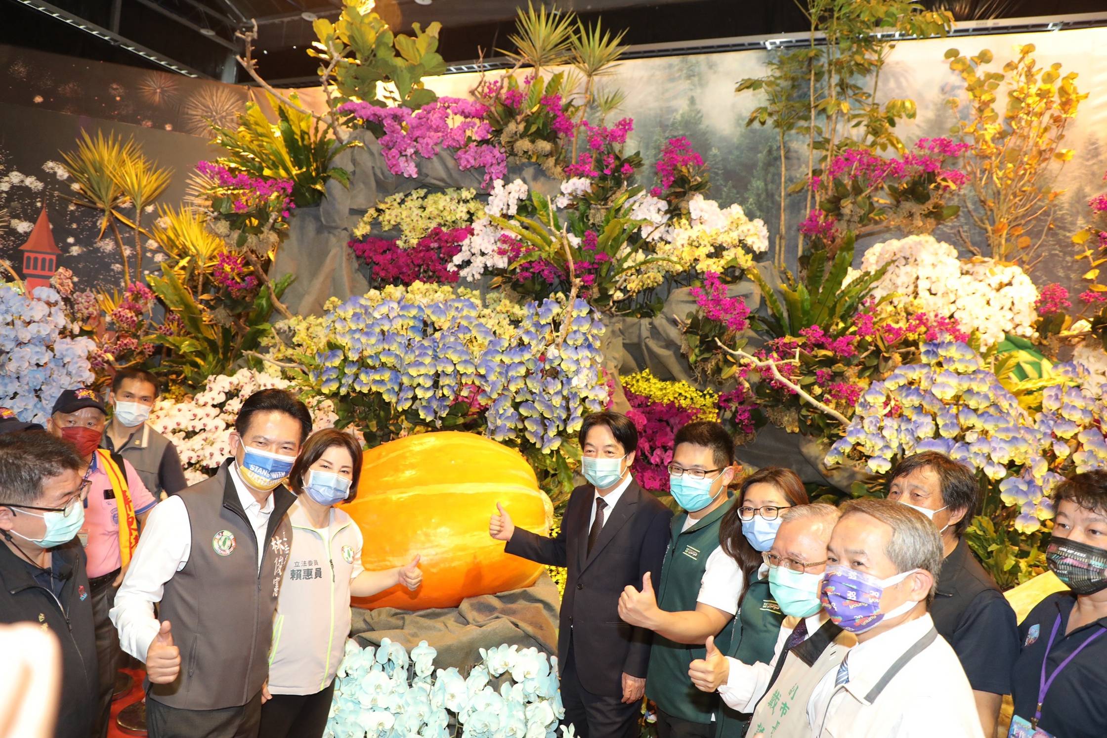 台灣國際蘭展開放遊客參觀 千蘭競豔讓人目不暇給