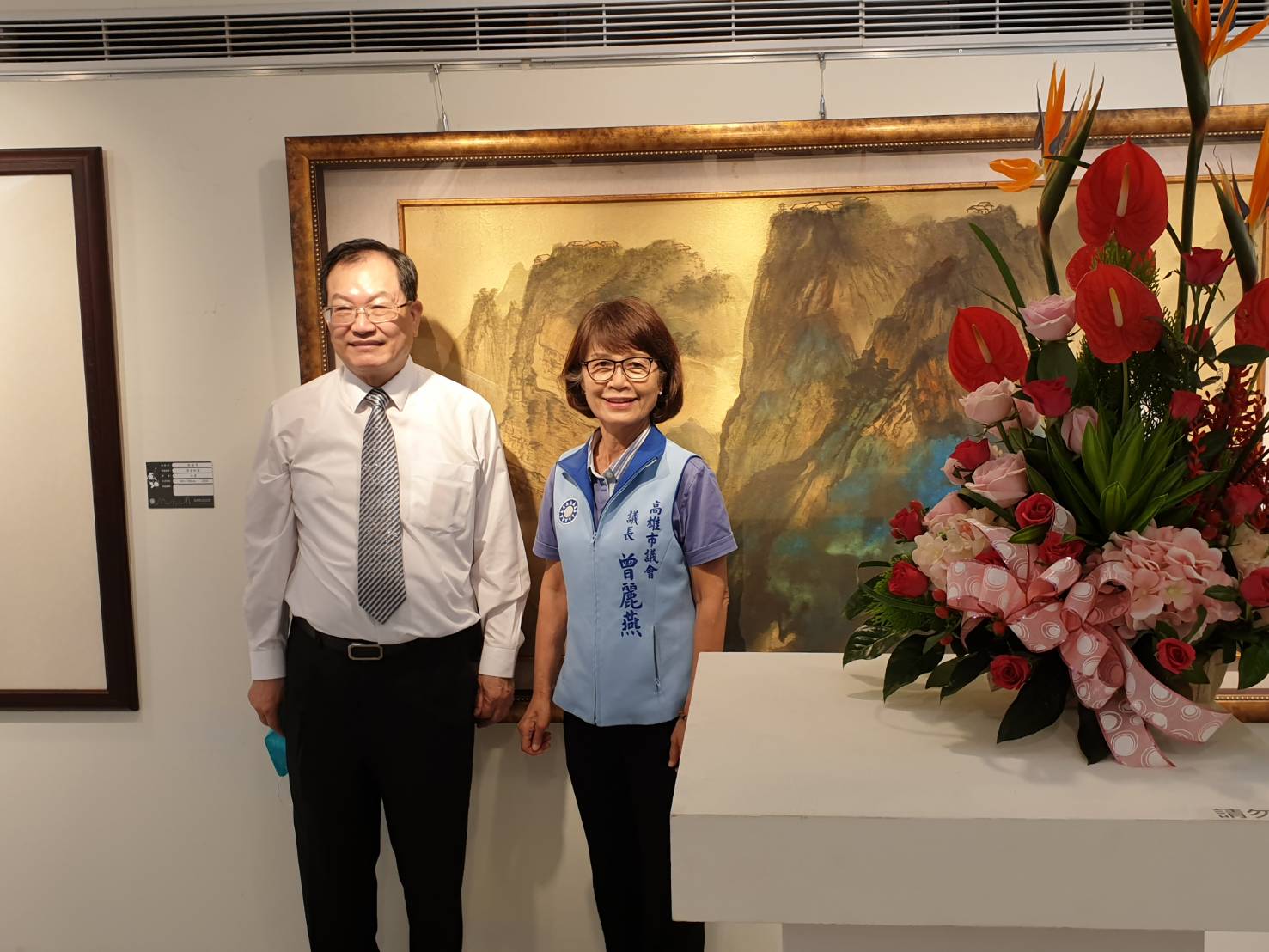 戀戀高雄 畫齡近一甲子老警長蔡俊章博士水墨畫展