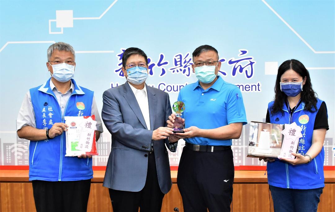 新竹物流連六年中秋關懷弱勢 縣長楊文科讚新竹人驕傲