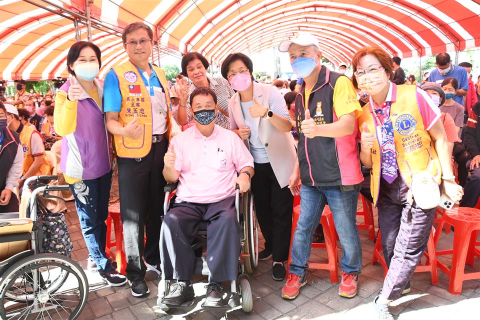 彰化北斗奠安慈善功德會舉辦公益嘉年華 縣長王惠美：讓愛傳下去