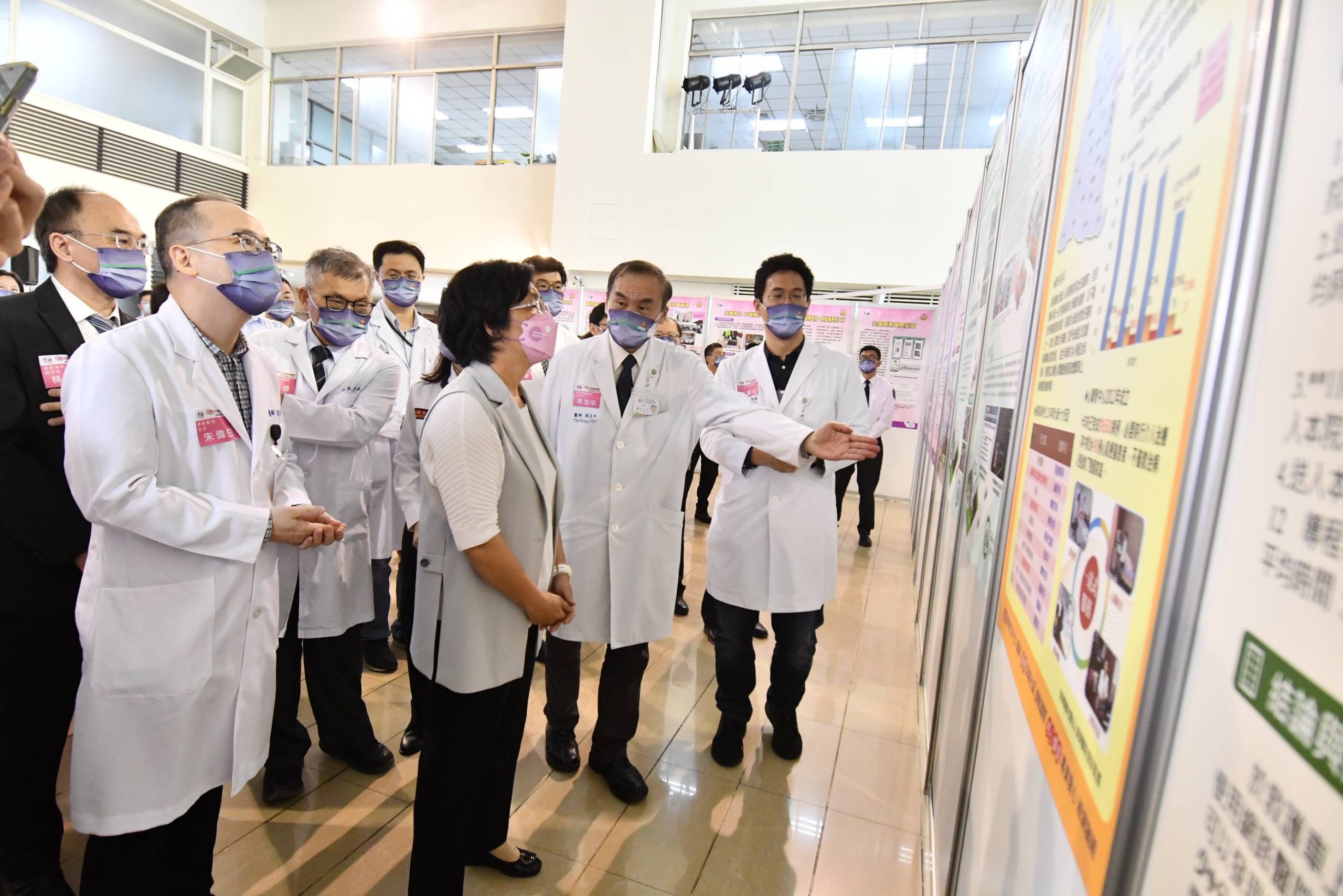 彰化救護車全面配十二導程心電圖機 縣長王惠美表揚