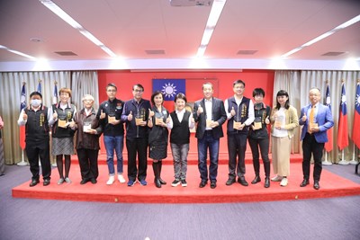 台中市金館獎出爐 市長盧秀燕頒獎表揚肯定深耕