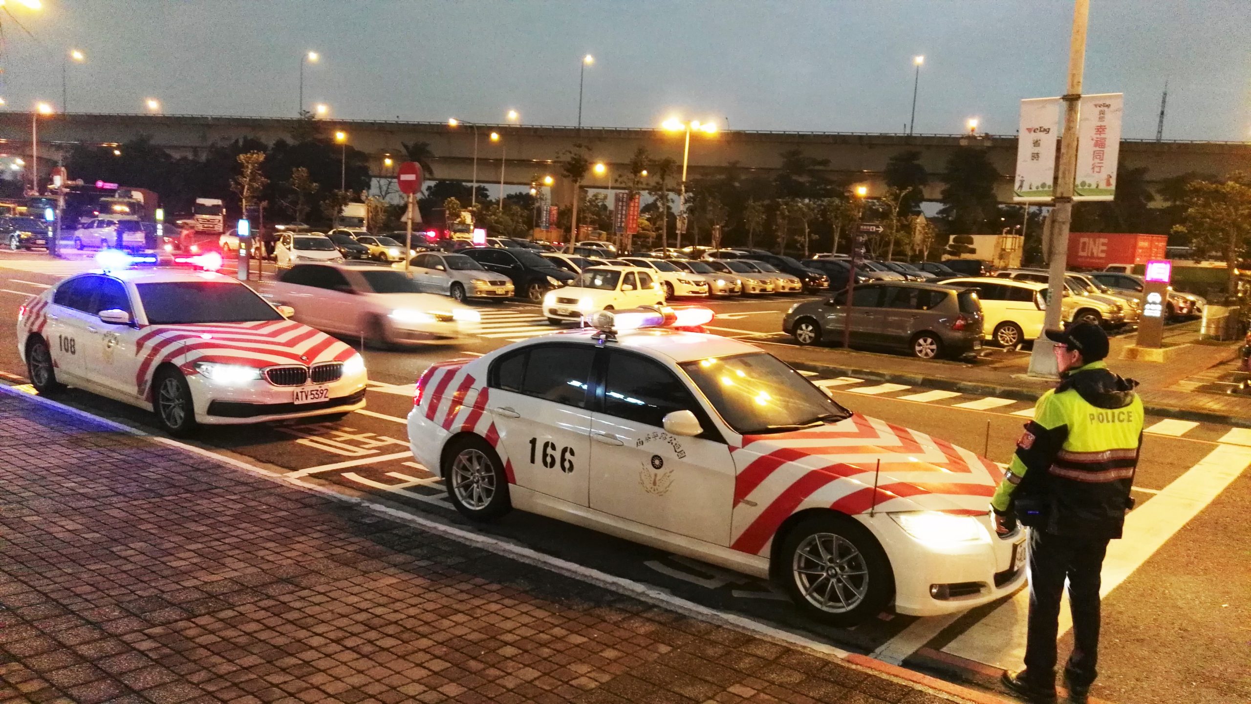 農曆春節國道疏運 紅斑馬服務隨行