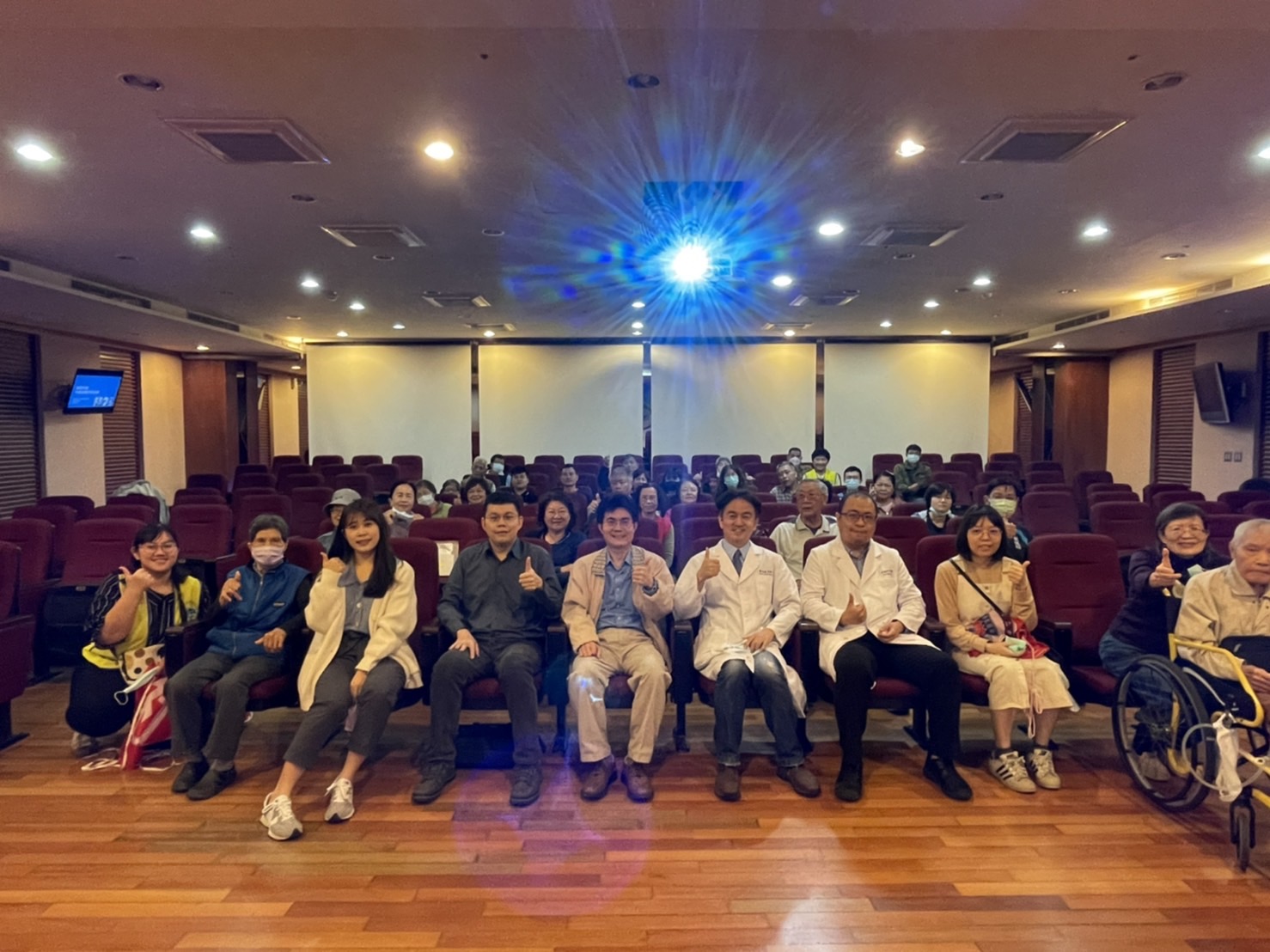 小港醫院舉辦預防中風宣導講座 陪伴長輩過好年