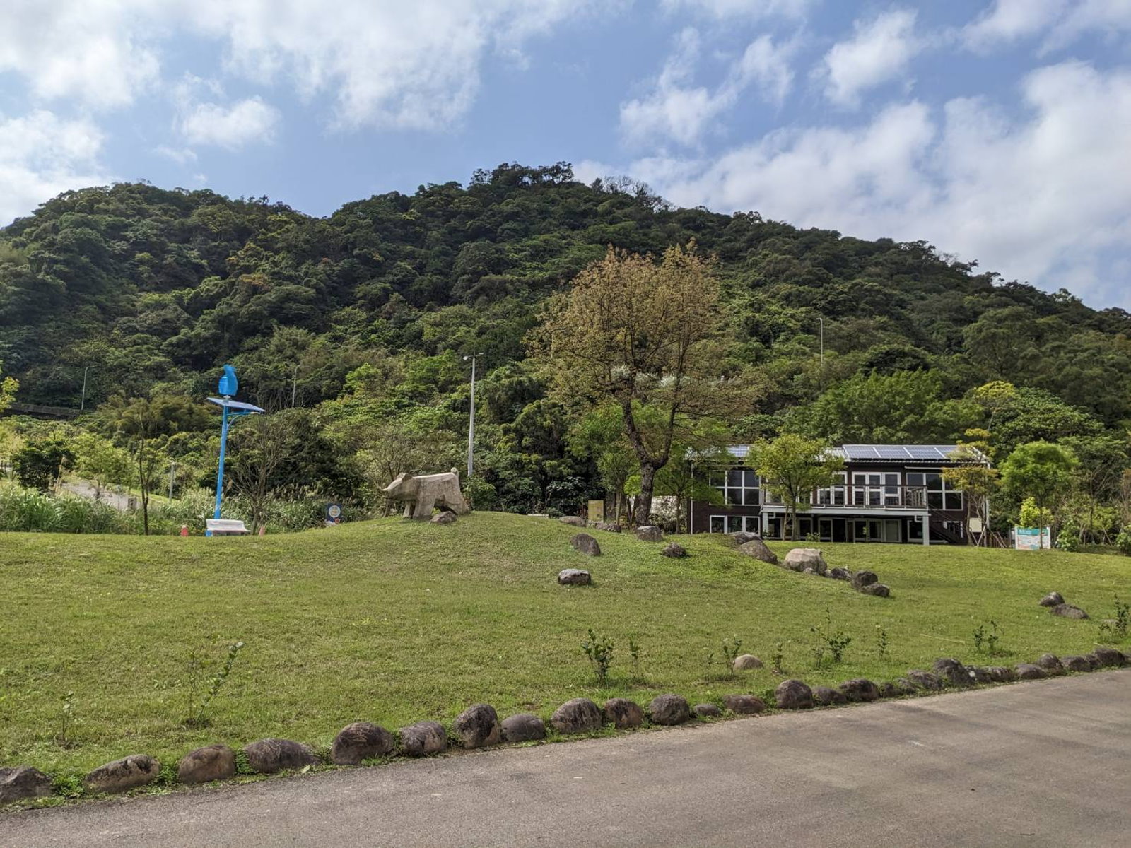 台北市響應「關燈一小時」 為地球永續盡心力