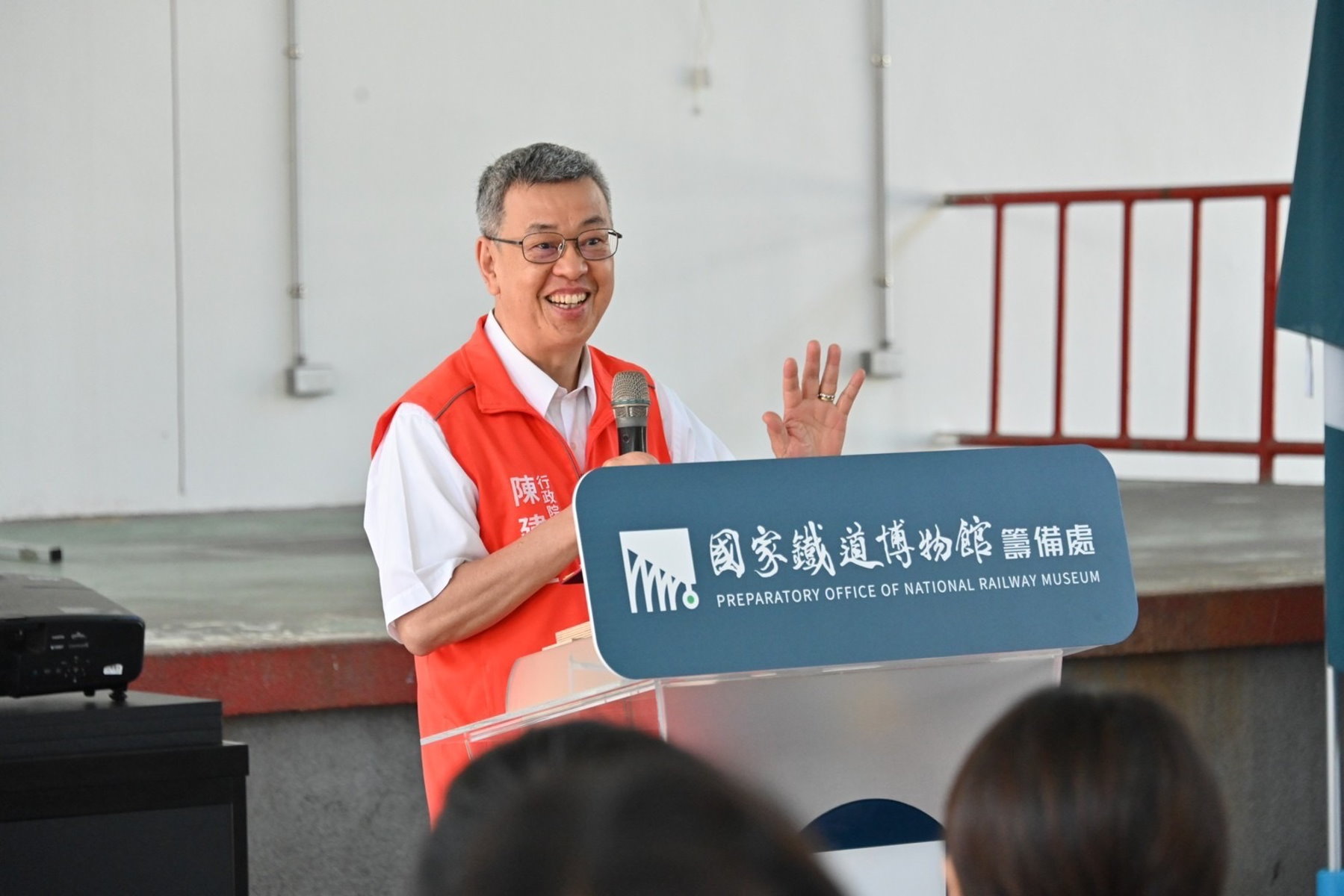 國家鐵道博物館員工澡堂修復完工 行政院長：傳承珍貴文化歷史記憶