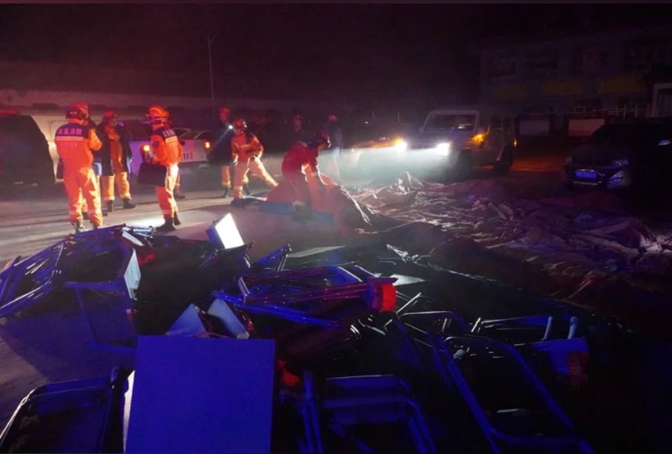 甘肅深夜強震死傷慘 習近平指示全力救災