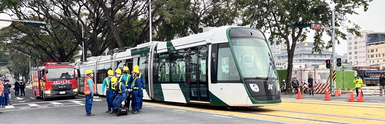 高雄輕軌C24至C32履勘完成 113年元旦試營運