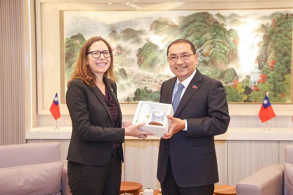 美國跨黨派特使團會見侯友宜 感謝美方關心台灣選舉