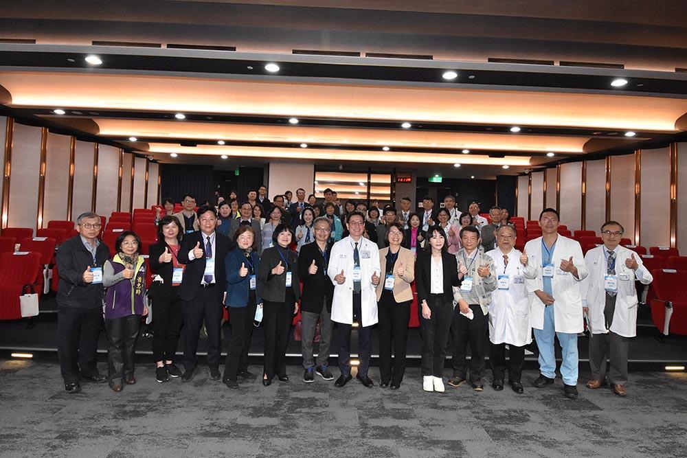 兒科醫師人力慌 立委視察彰基兒童醫院