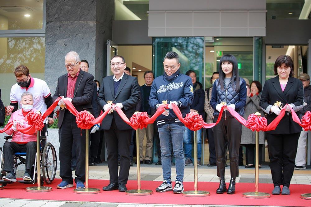 新北首家綜合式長照機構 林口「鑫淼天使居」落成