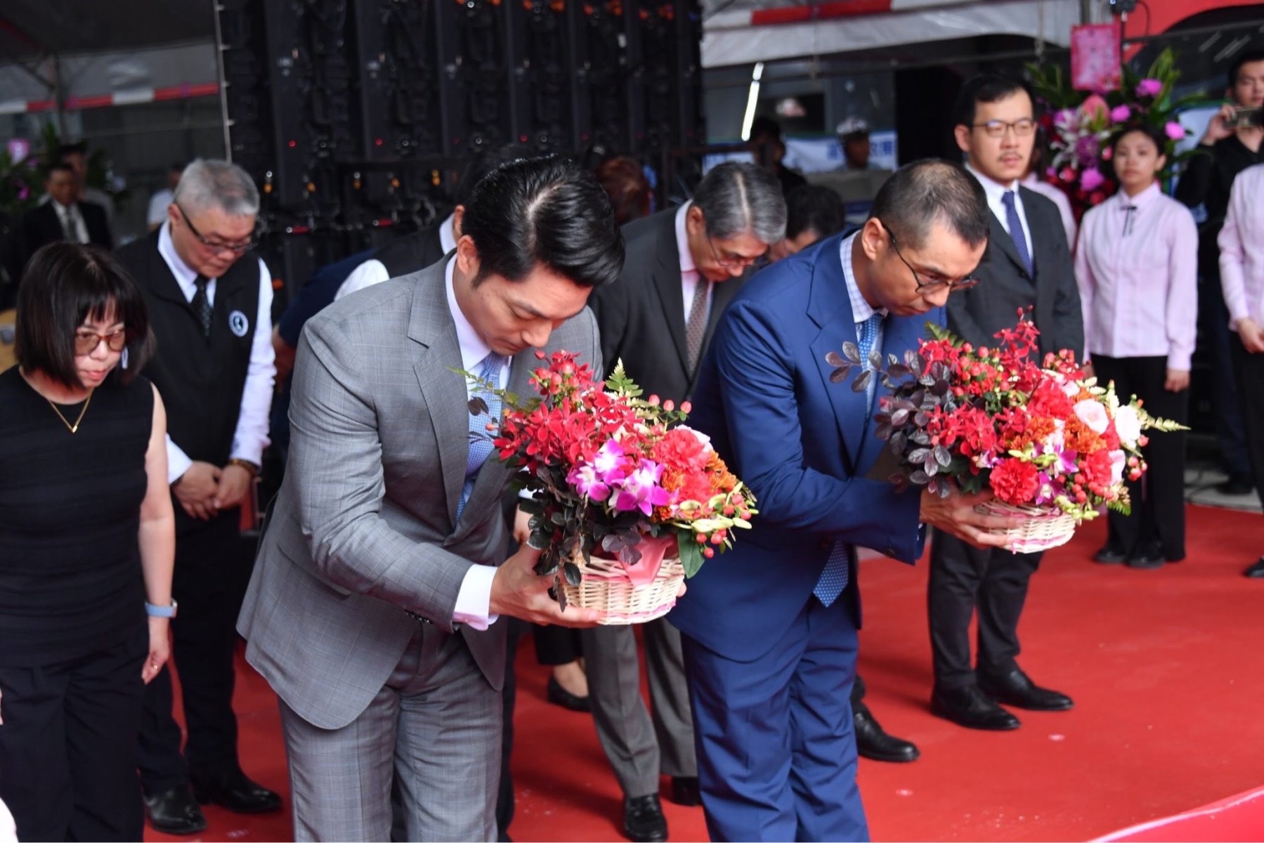 松山民權東公辦都更案上樑 預計114年第2季完工