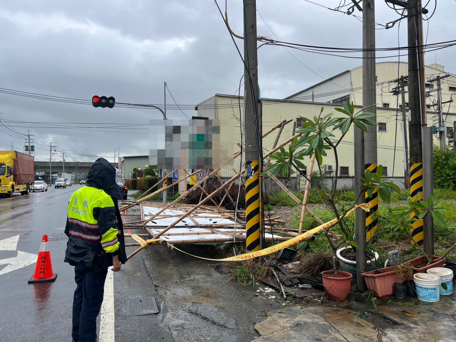 岡山警方加強派員警戒維護民眾安全