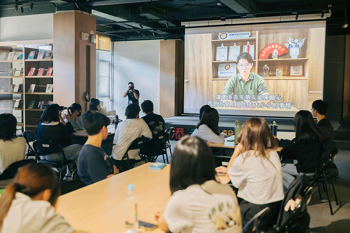 高市青年局首推「港青出聲」平台 凝聚民主思辨 引領校園自治新浪潮