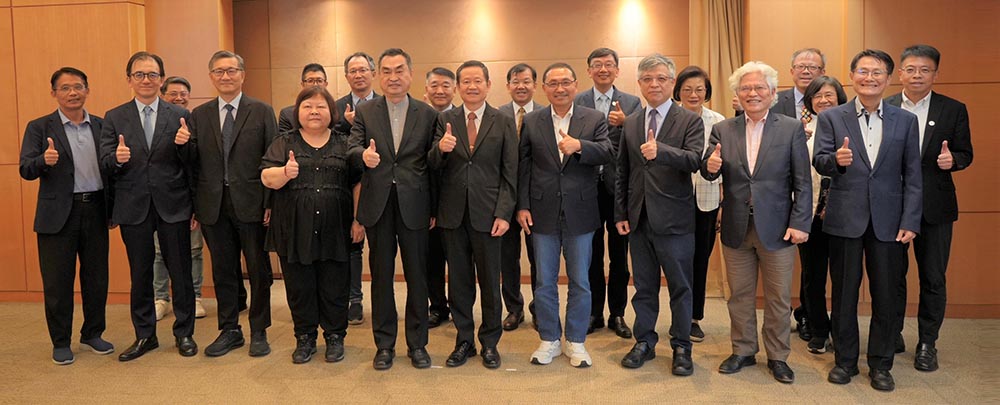 新北健康校園8連霸 33校勇奪全國獎項獻獎共享榮耀