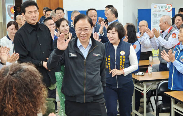 張善政慰勞平鎮守望相助隊 強調警民協力打造社區安全網