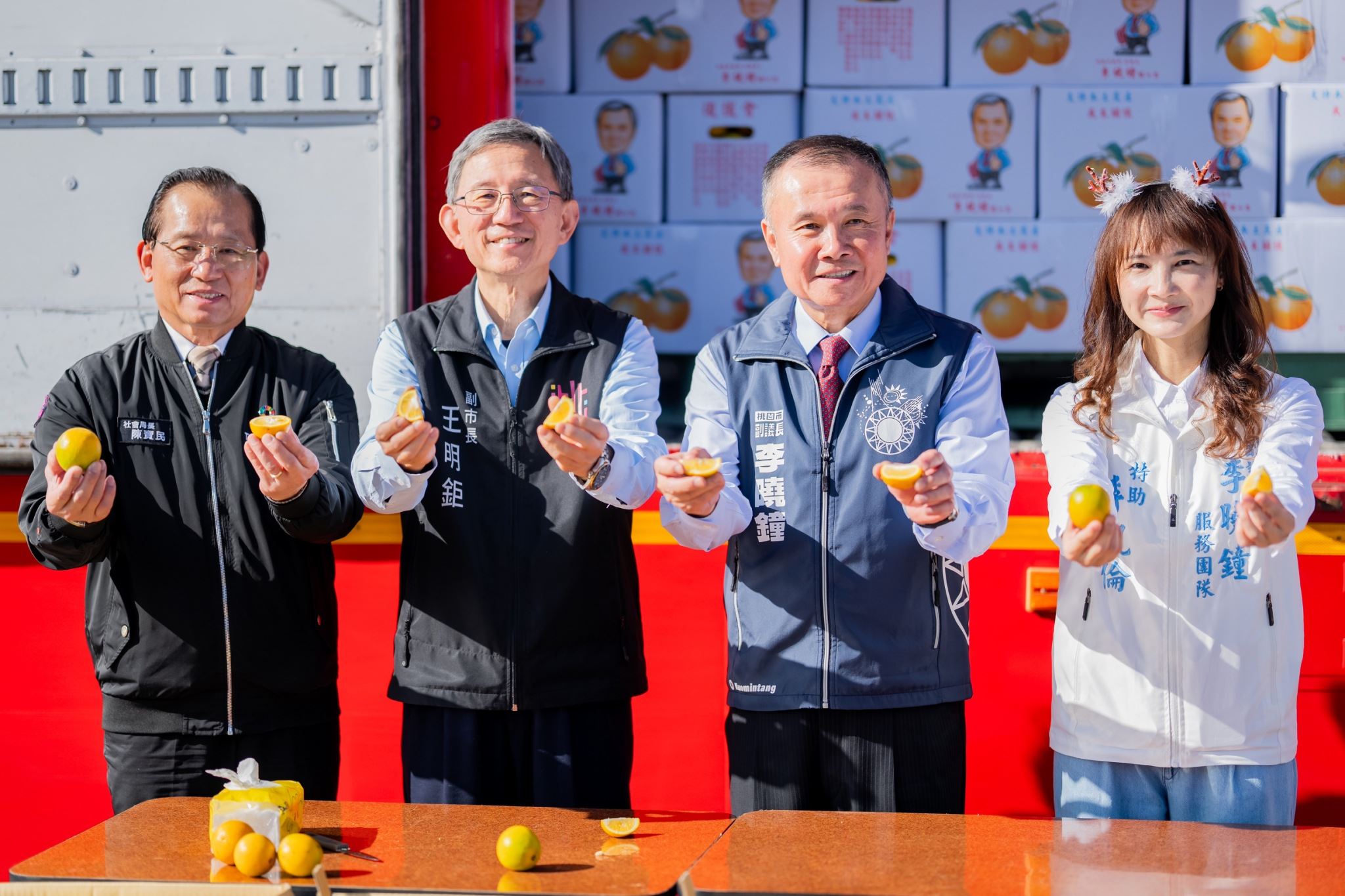 連18年寒冬送暖 桃園副議長李曉鐘捐贈萬斤柳丁