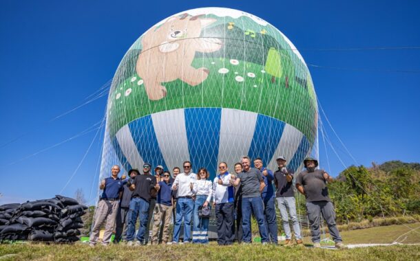 九九峰氦氣球組裝完成 外型搶先曝光