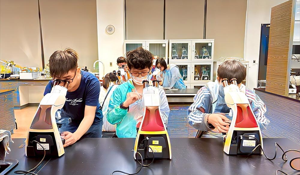 新北25所大專院校打造「一日大學生」寒假跨域營隊