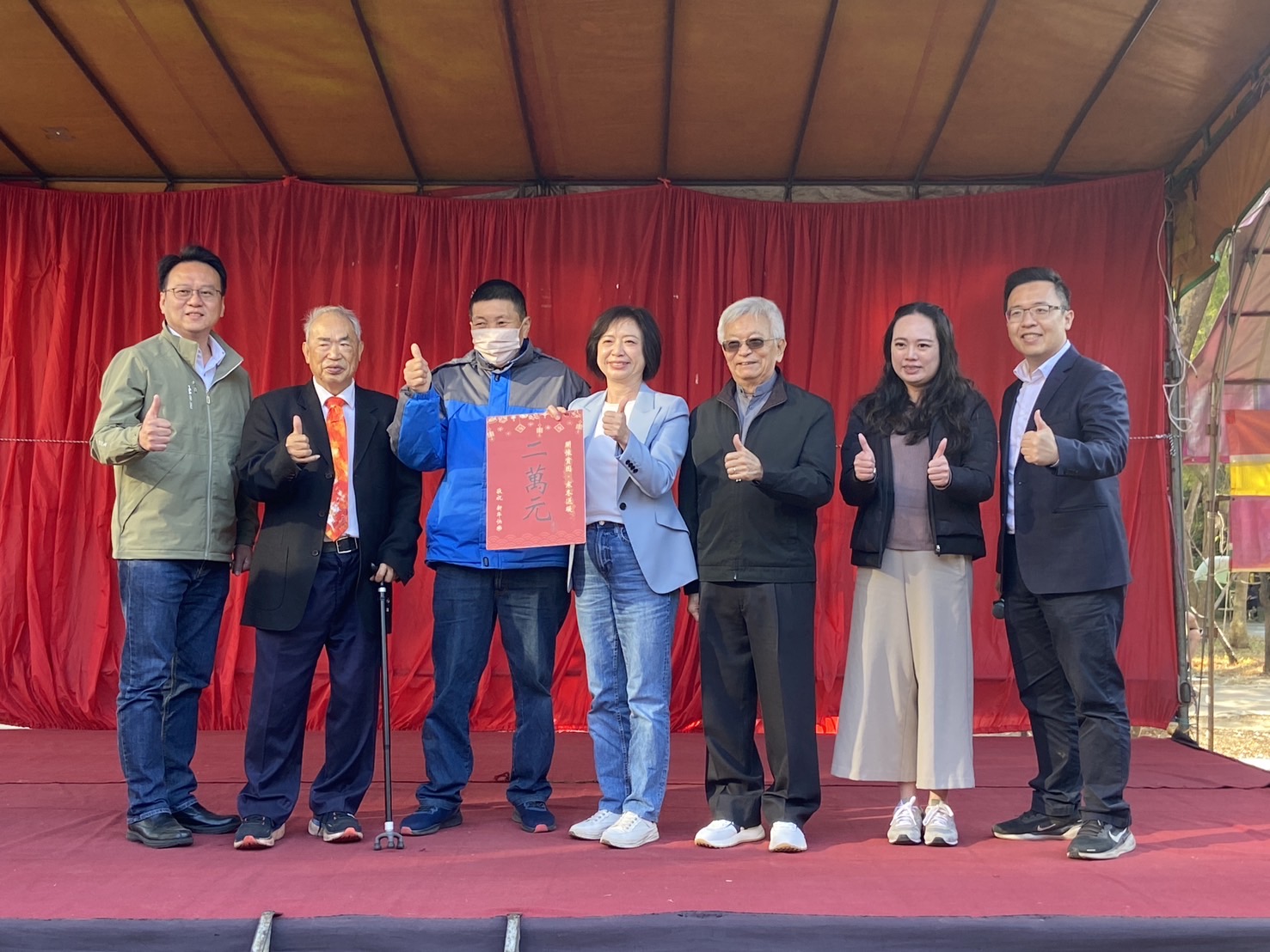 茂盛醫院寒冬送暖 募逾200萬元助弱勢家庭