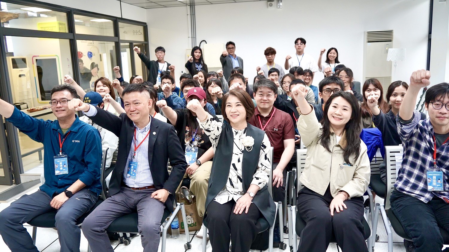 首屆「太空種子青年培訓暨紙火箭製作營」在屏東