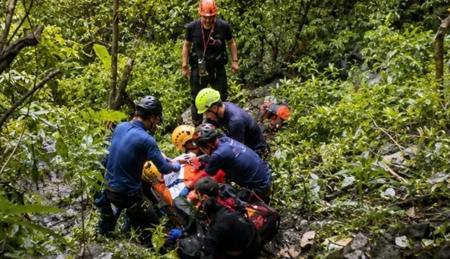 蝴蝶谷步道落石砸中登山團 4死1傷