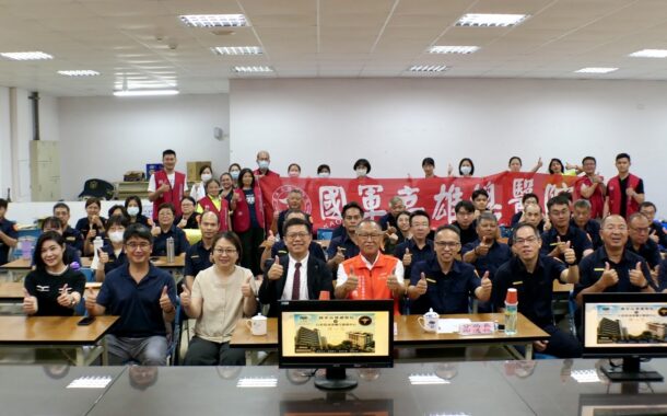 行政院南服中心攜手醫療團隊守護警察健康 推猝死預防講座及免費健檢