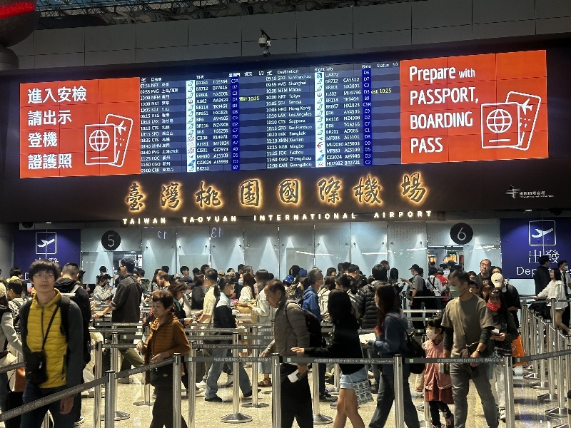中秋及教師節連假桃機估破93萬人次 籲旅客提早報到