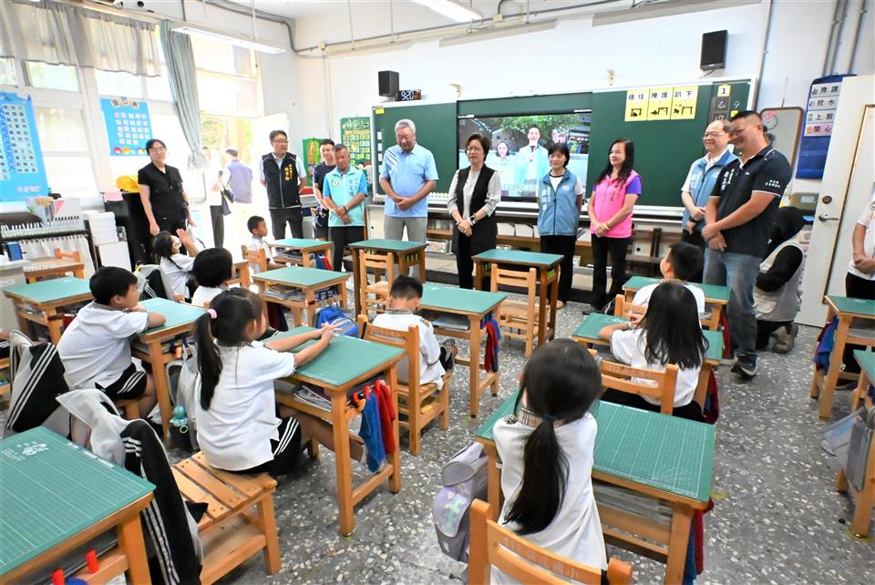 國家防災日 地震避難掩護演練示範觀摩活動